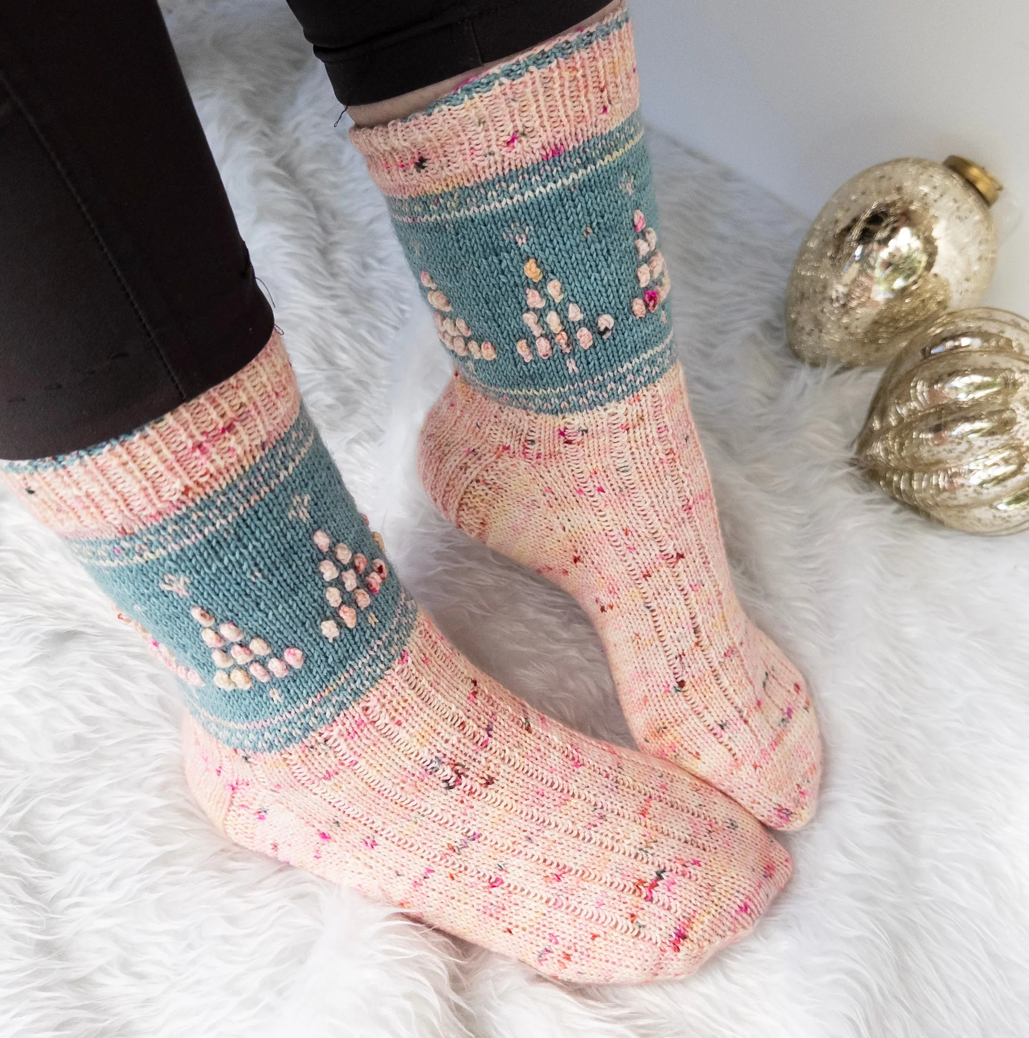 Pink Christmas Socks - Knitting Pattern PDF
